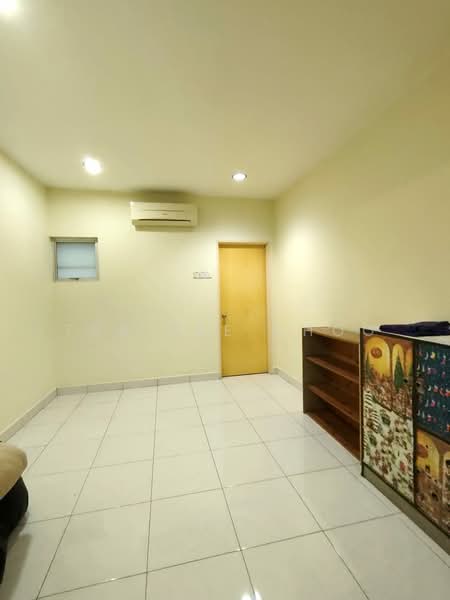 2-storey Terraced House for Sale in Bandar Kinrara Seksyen 1 (Bandar Kinrara) - Tan Bee Choo - Interior - PropertyGuru.com.my