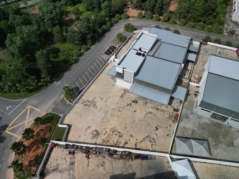Semi-D Factory for Sale in Sendayan Tech Valley (Labu) - Jitco Chin - Exterior - PropertyGuru.com.my