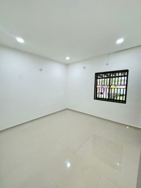1-storey Terraced House for Sale in Skudai (Johor) - Diviya . - PropertyGuru.com.my