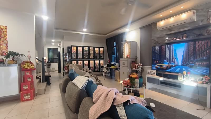 Cluster House for Sale in Austin Heights (Tebrau) - Alice Ang - Living Room - PropertyGuru.com.my