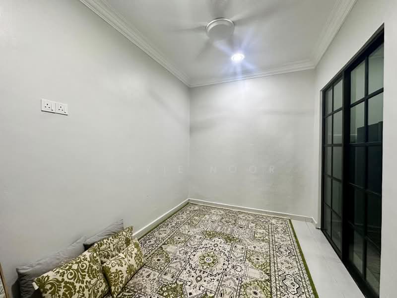 Semi-Detached House for Sale in Bandar Bukit Mahkota (Bangi) - Fazie Noor - Interior - PropertyGuru.com.my
