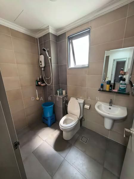 Rumah Teres 2 Tingkat untuk Dijual di Puchong (Selangor) - Daren Tan - Bathroom - PropertyGuru.com.my