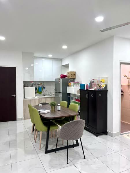 Pangsapuri untuk Disewa di Skyridge Apartment - Gan Chun Kai - Kitchen - PropertyGuru.com.my