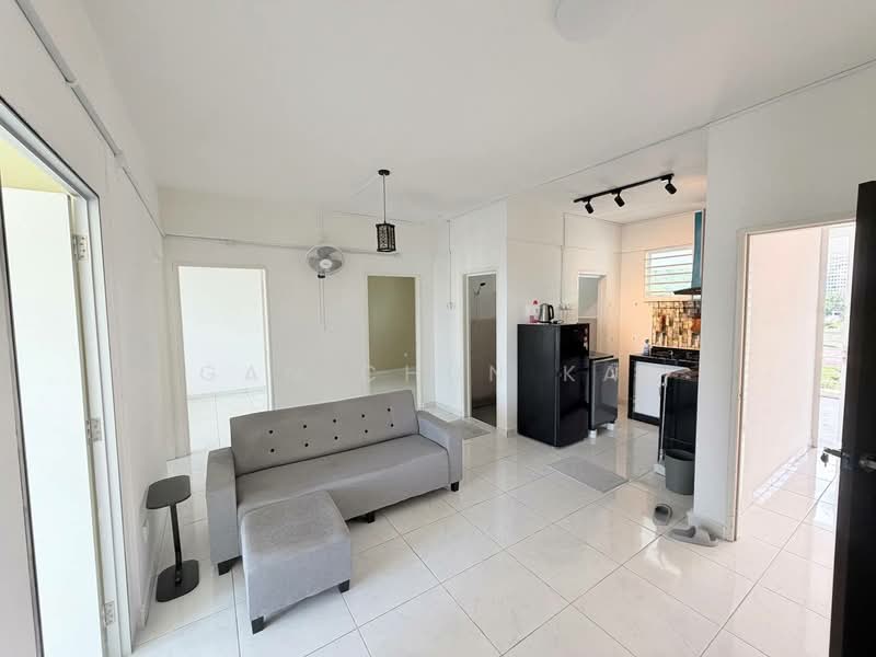 Apartment for Rent at Skyridge Apartment - Gan Chun Kai - Living Room - PropertyGuru.com.my
