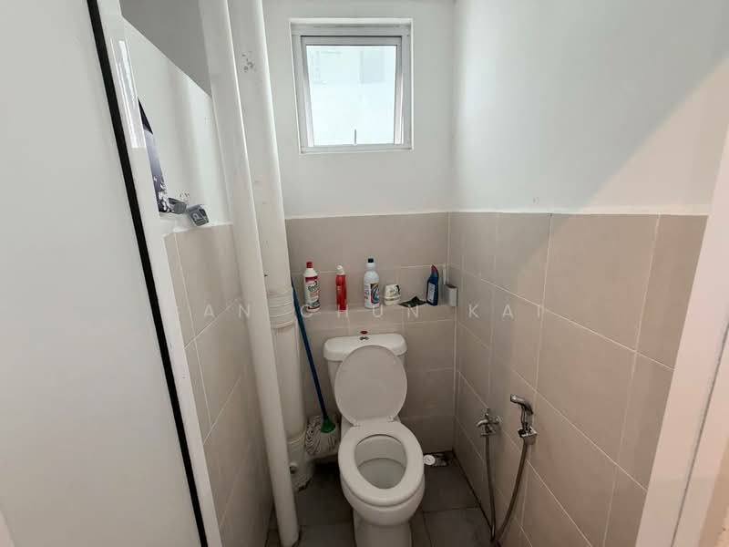 Apartment for Rent at Skyridge Apartment - Gan Chun Kai - Bathroom - PropertyGuru.com.my