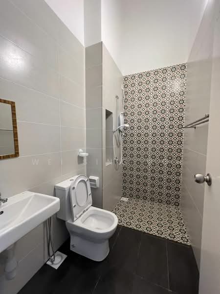 Semi-Detached House for Rent in Puncak Alam (Selangor) - Wei Sing Goh - Bathroom - PropertyGuru.com.my