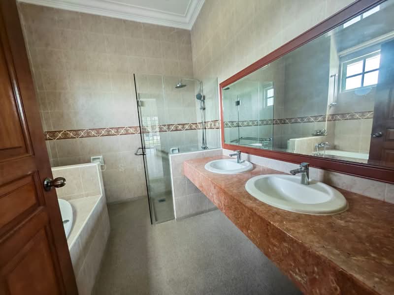 Rumah Banglo untuk Dijual di Leisure Farm (Gelang Patah) - Roselynn Chai - PropertyGuru.com.my