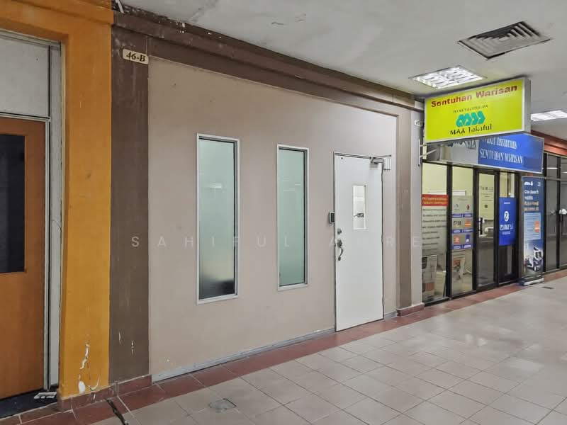 Retail Office for Rent in Sungai Buloh (Selangor) - Sahiful Amre - Corridor - PropertyGuru.com.my