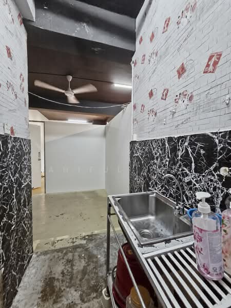 Kedai / Pejabat untuk Disewa di Seksyen 15 (Shah Alam) - Sahiful Amre - Interior - PropertyGuru.com.my