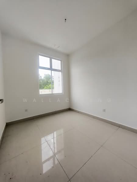 Cluster House for Sale in Taman Bestari Indah (Ulu Tiram) - Wallace Ang - PropertyGuru.com.my