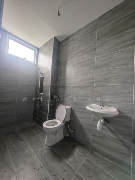 Cluster House for Sale in Taman Bestari Indah (Ulu Tiram) - Wallace Ang - PropertyGuru.com.my