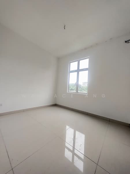 Cluster House for Sale in Taman Bestari Indah (Ulu Tiram) - Wallace Ang - PropertyGuru.com.my