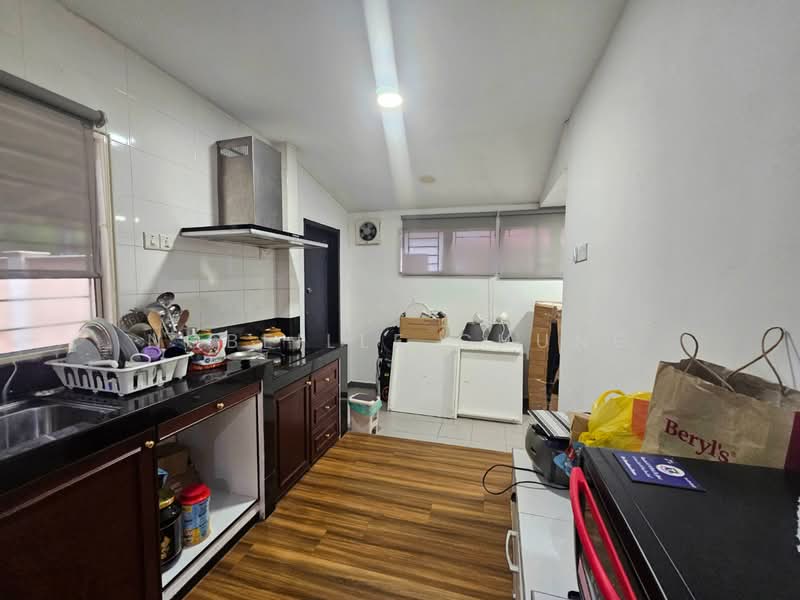 Rumah Teres 2 Tingkat untuk Disewa di Putra Heights (Subang Jaya) - Nobeille Chung - Kitchen - PropertyGuru.com.my