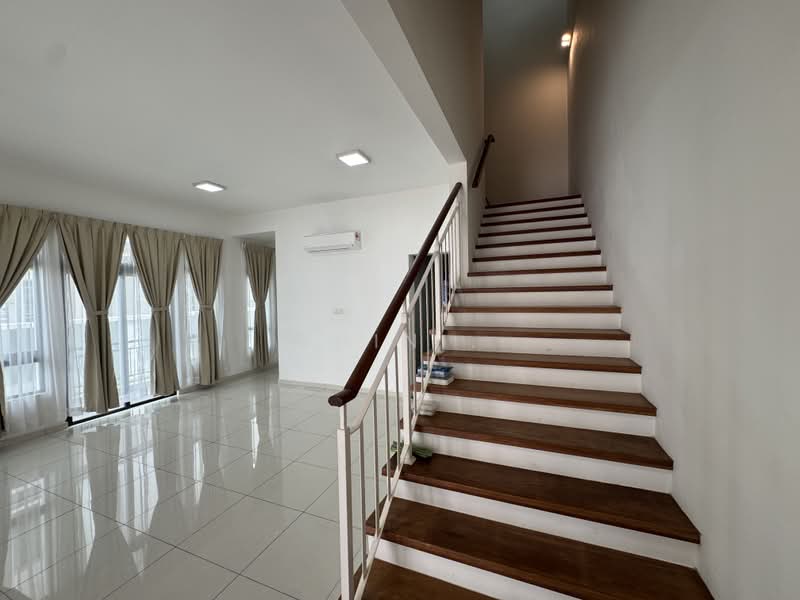 Rumah Kluster untuk Dijual di Eco Botanic (Iskandar Puteri (Nusajaya)) - Shin . - Living Room - PropertyGuru.com.my