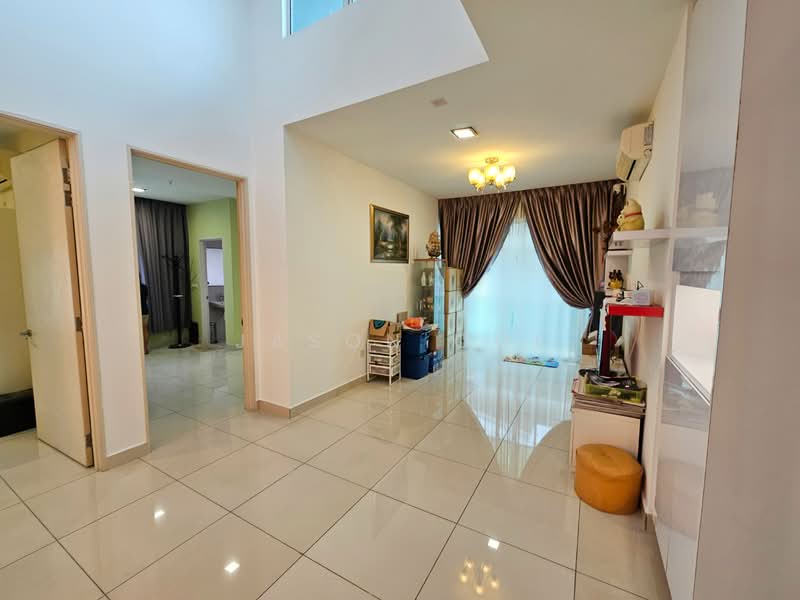 Semi-Detached House for Sale in Taman Villa Perdana (Kajang) - Jason Ooi - Living Room - PropertyGuru.com.my