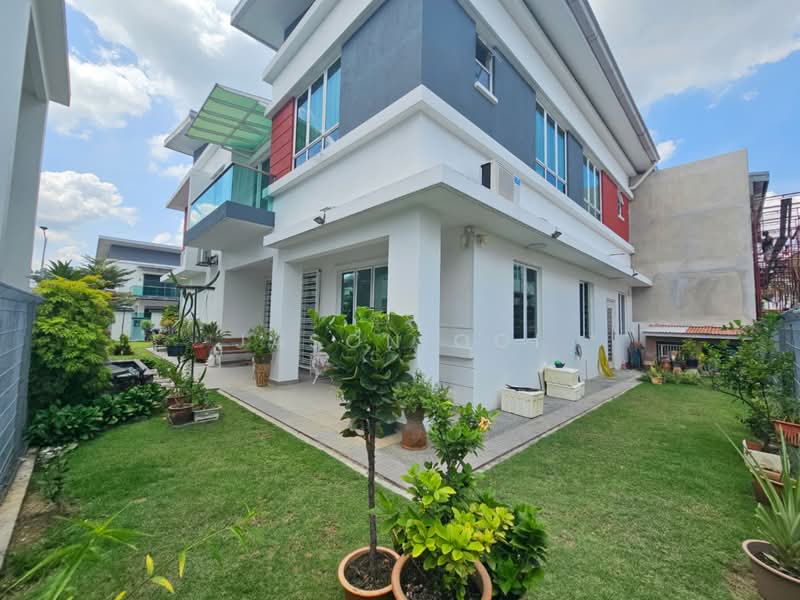 Semi-Detached House for Sale in Taman Villa Perdana (Kajang) - Jason Ooi - Exterior - PropertyGuru.com.my