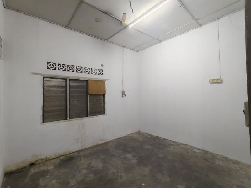 Kedai untuk Disewa di Kampung Cempaka (Petaling Jaya) - Wysin Wan - Interior - PropertyGuru.com.my