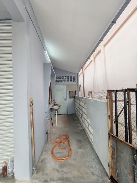 Shop for Rent in Kampung Cempaka (Petaling Jaya) - Wysin Wan - Exterior - PropertyGuru.com.my