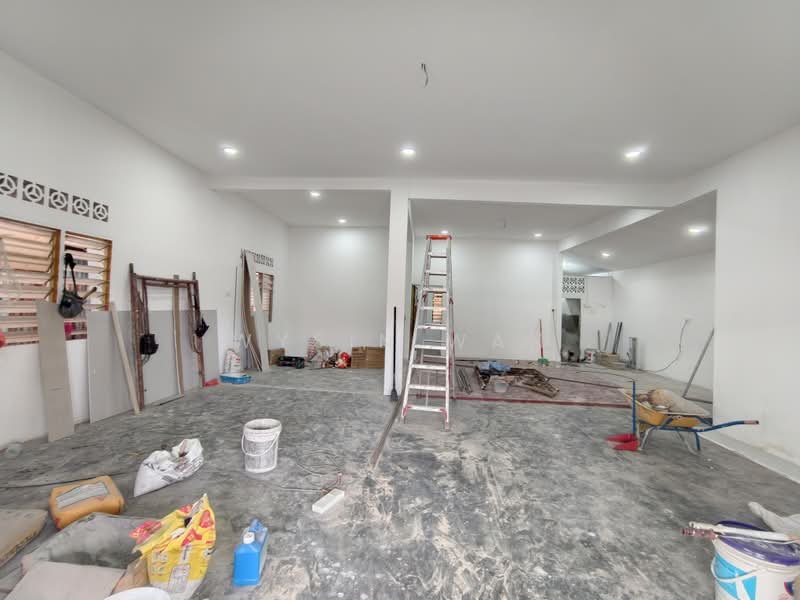 Shop for Rent in Kampung Cempaka (Petaling Jaya) - Wysin Wan - Interior - PropertyGuru.com.my