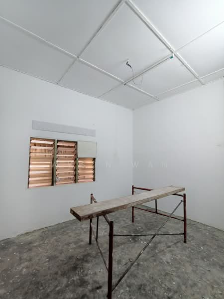 Shop for Rent in Kampung Cempaka (Petaling Jaya) - Wysin Wan - Interior - PropertyGuru.com.my