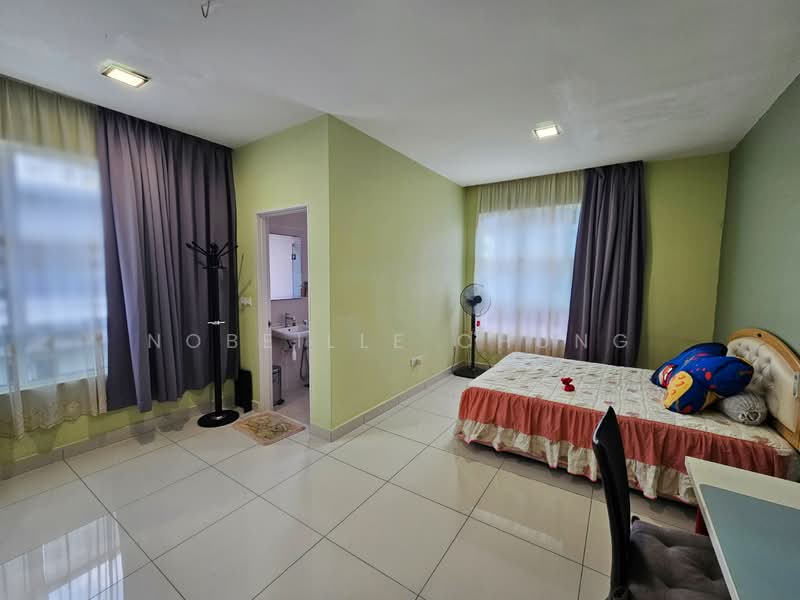 Semi-Detached House for Sale in Taman Villa Perdana (Kajang) - Nobeille Chung - Bedroom - PropertyGuru.com.my
