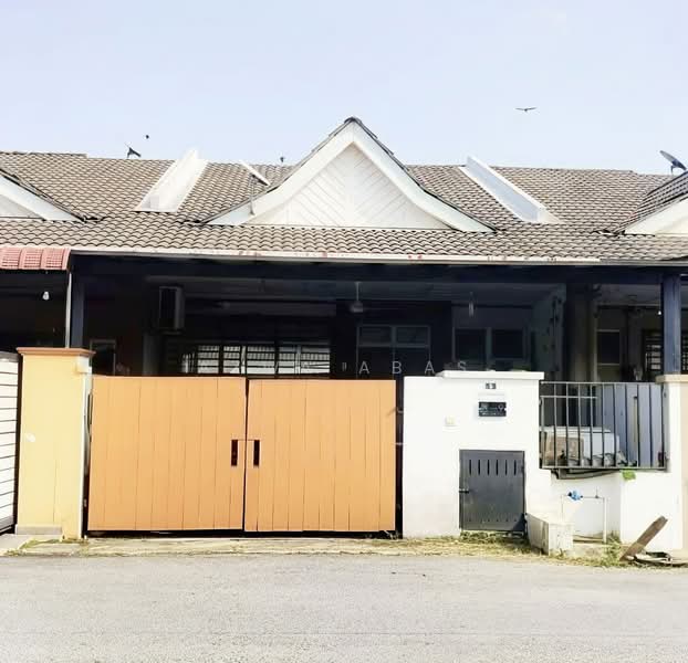 1-storey Terraced House for Sale in Bandar Putera 2 (Klang) - Azwa Abas - Exterior - PropertyGuru.com.my
