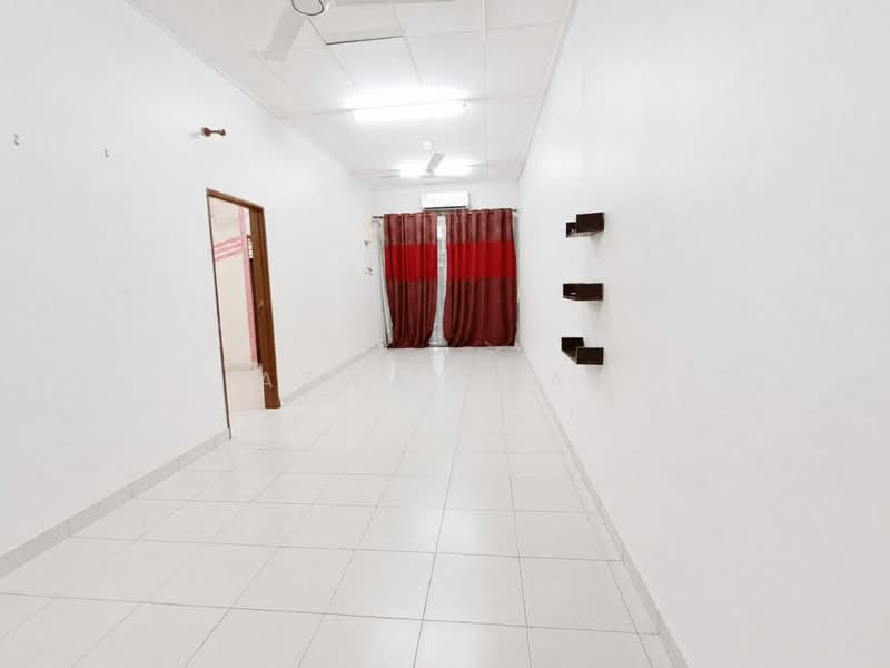 1-storey Terraced House for Sale in Bandar Putera 2 (Klang) - Azwa Abas - Interior - PropertyGuru.com.my