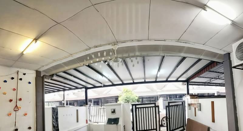 1-storey Terraced House for Sale in Bandar Putera 2 (Klang) - Azwa Abas - Exterior - PropertyGuru.com.my