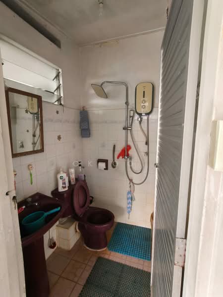 Semi-Detached House for Sale in Tanjung Bungah (Penang) - CK Ooi - Bathroom - PropertyGuru.com.my