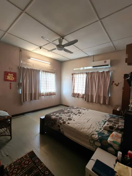 Semi-Detached House for Sale in Tanjung Bungah (Penang) - CK Ooi - Bedroom - PropertyGuru.com.my