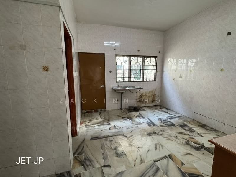 Rumah Teres 2 Tingkat untuk Dijual di Taman Sentosa (Klang) - Zackinn Hoi - Kitchen - PropertyGuru.com.my