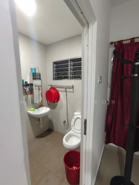 Rumah Teres 2 Tingkat untuk Dijual di Taman Bukit Maluri (Kepong) - Michelle Boh - Bathroom - PropertyGuru.com.my