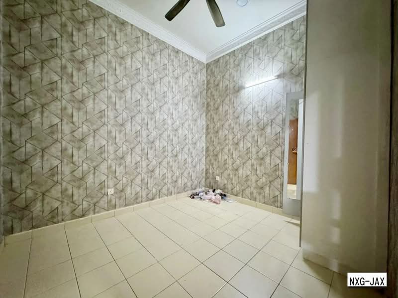 1-storey Terraced House for Sale in Bandar Bukit Raja (Klang) - Zackinn Hoi - Interior - PropertyGuru.com.my