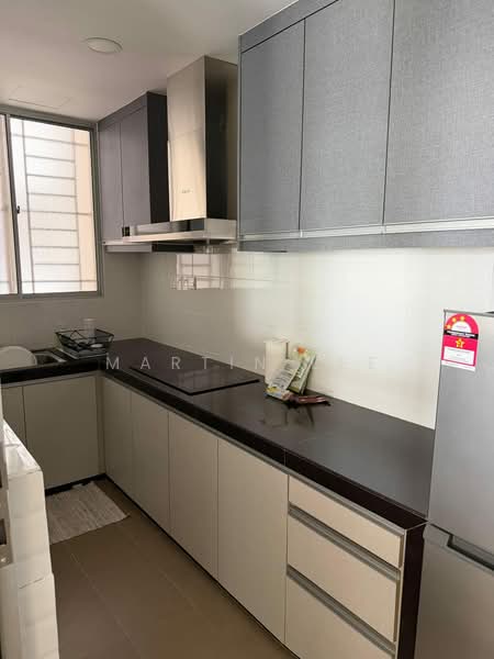 Service Residence for Sale at Platinum Lake PV 21 - Martin Lee - Kitchen - PropertyGuru.com.my