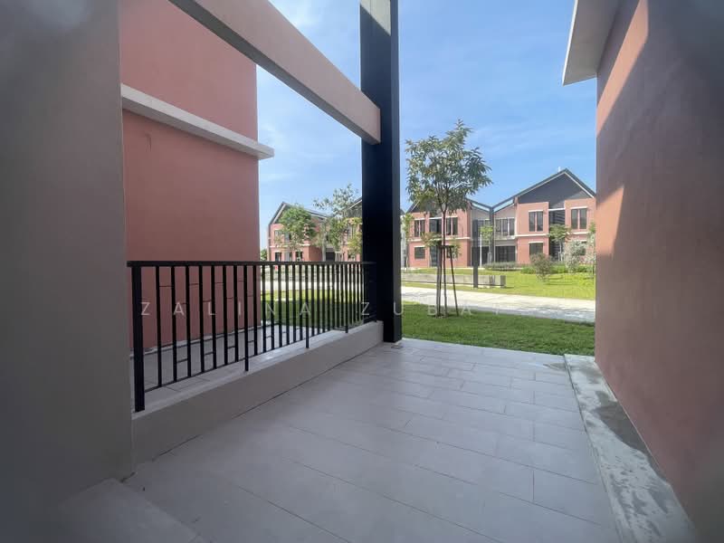 Townhouse for Rent in Shah Alam (Selangor) - Zalina Zubaidi - Garden Area - PropertyGuru.com.my