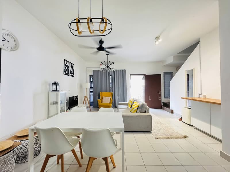 2-storey Terraced House for Sale in Bandar Mahkota Banting (Tanjong Duabelas) - Ahmad Fadlee - PropertyGuru.com.my