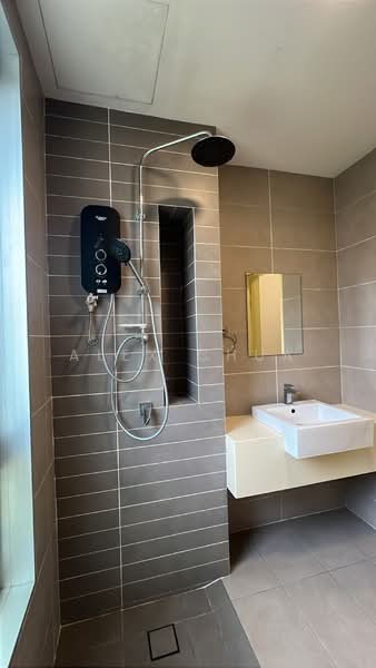 2-storey Terraced House for Rent in Bandar Rimbayu (Telok Panglima Garang) - Alex Chua - Bathroom - PropertyGuru.com.my