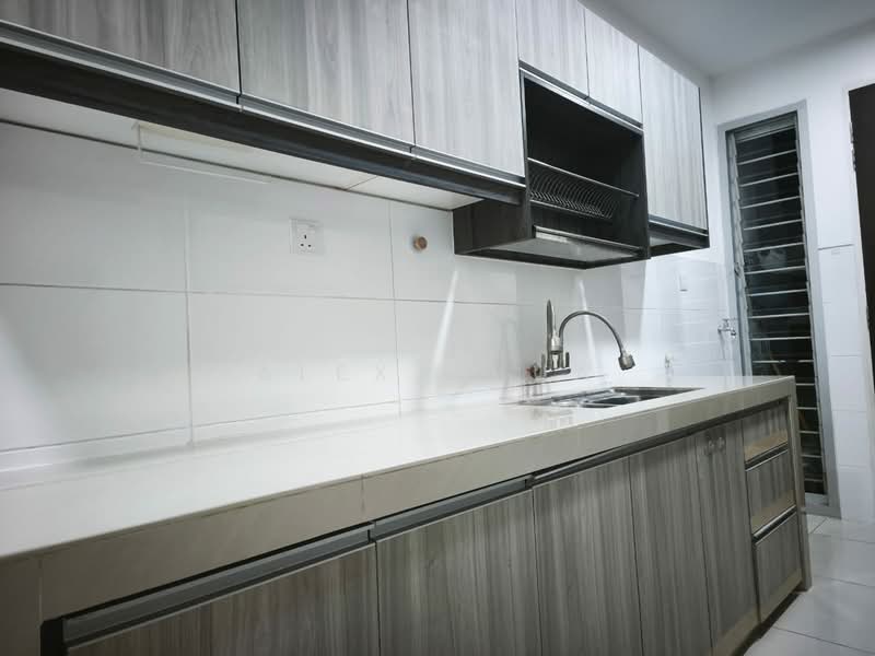 2-storey Terraced House for Rent in Bandar Rimbayu (Telok Panglima Garang) - Alex Chua - Kitchen - PropertyGuru.com.my