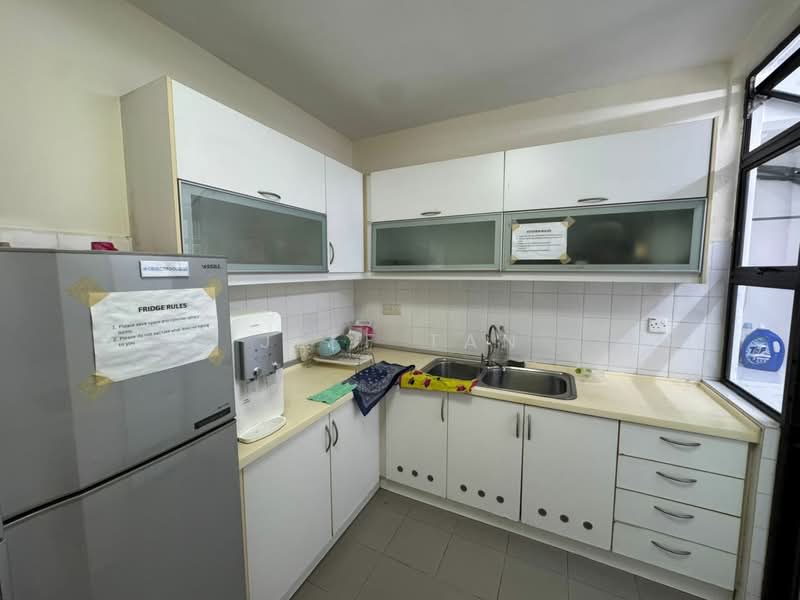 Kondominium untuk Disewa di Vista Kiara - Jeff Tan - Kitchen - PropertyGuru.com.my