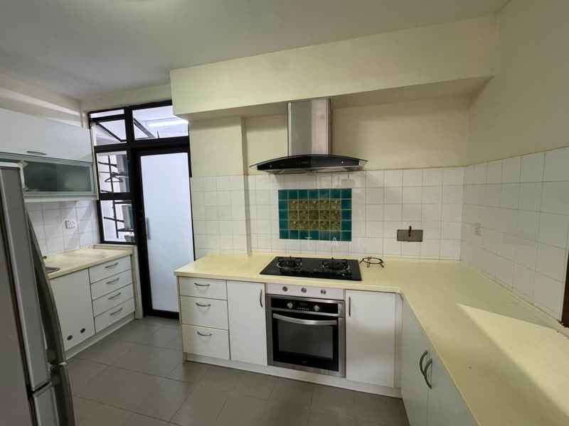 Kondominium untuk Disewa di Vista Kiara - Jeff Tan - Kitchen - PropertyGuru.com.my