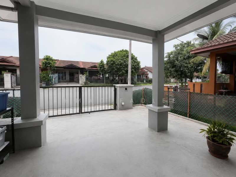 Rumah Teres 1 Tingkat untuk Dijual di Taman Puncak Jalil (Seri Kembangan) - Ahmad Fadlee - PropertyGuru.com.my