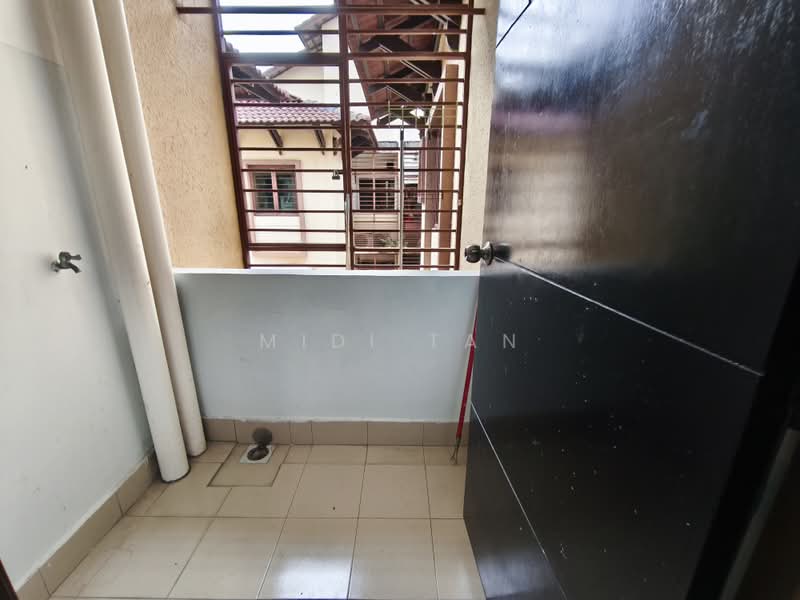 Pangsapuri untuk Disewa di Desa Idaman Residences - Midi Tan - Balcony - PropertyGuru.com.my