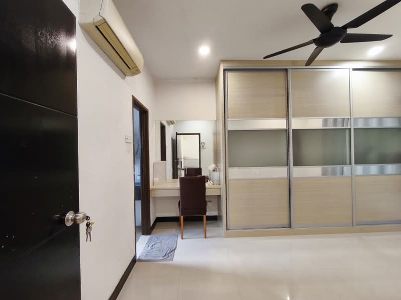 Pangsapuri untuk Disewa di Desa Idaman Residences - Midi Tan - Bedroom - PropertyGuru.com.my