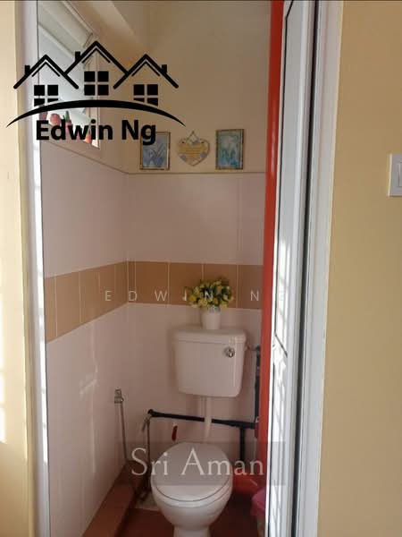Apartment for Rent at Sri Aman Block C (Sri Aman Block 1 & 3) - Edwin Ng - Bathroom - PropertyGuru.com.my
