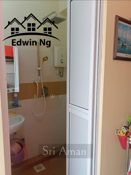 Apartment for Rent at Sri Aman Block C (Sri Aman Block 1 & 3) - Edwin Ng - Bathroom - PropertyGuru.com.my