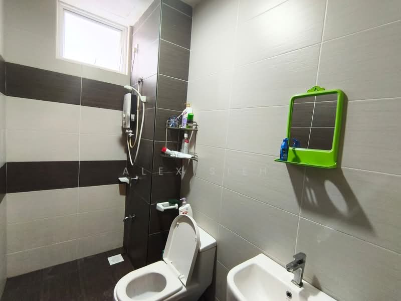 Kondominium untuk Dijual di M Condominium @ Larkin - Alex Sieh - PropertyGuru.com.my