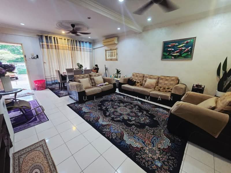 Rumah Teres 2 Tingkat untuk Dijual di Ampangan (Negeri Sembilan) - Azrul Othman - Living Room - PropertyGuru.com.my