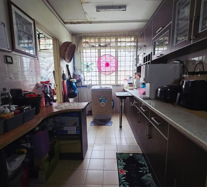 Rumah Teres 2 Tingkat untuk Dijual di Ampangan (Negeri Sembilan) - Azrul Othman - Kitchen - PropertyGuru.com.my