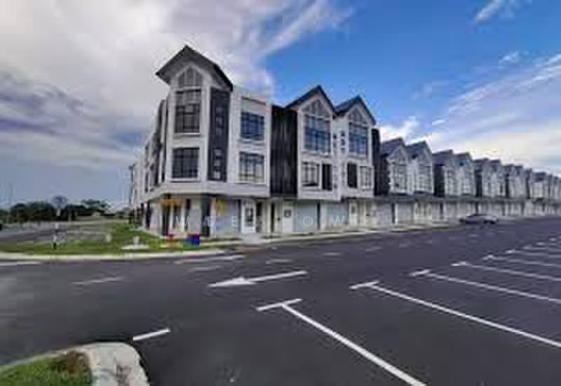 Kedai untuk Disewa di Taman Bestari Perdana (Pasir Gudang) - Wee Howe - Exterior - PropertyGuru.com.my