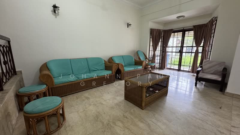 2-storey Terraced House for Sale in Bukit Jelutong (Shah Alam) - Johann Paul Gregory - Living Room - PropertyGuru.com.my